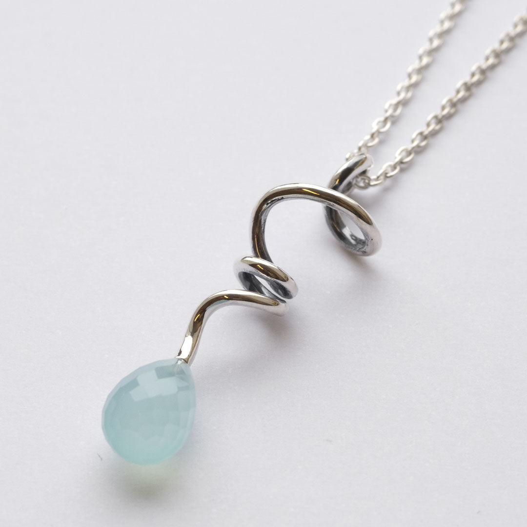 ***Ketting - Soft Line (Chalcedoon)***